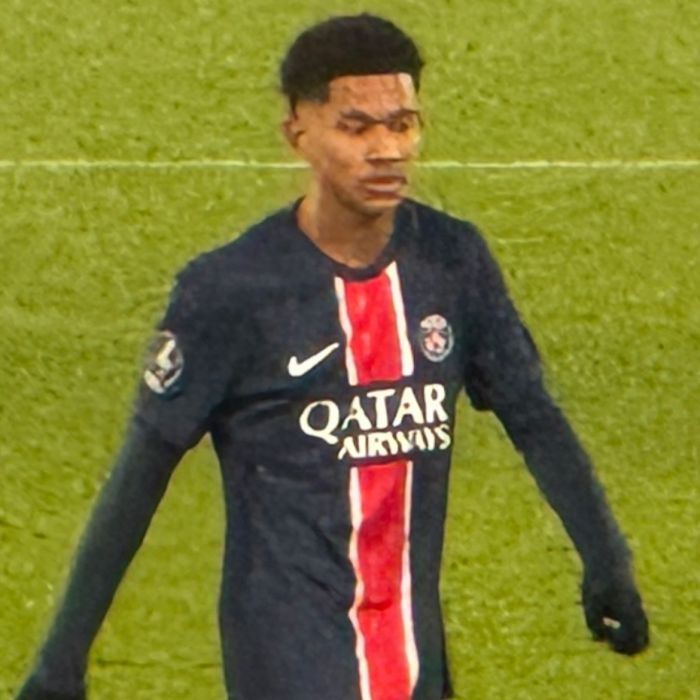Senny Mayulu