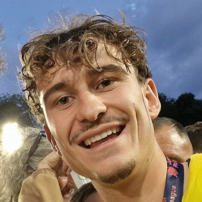 Kamiel Van de Perre