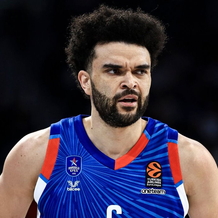 Elijah Bryant