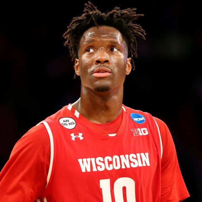 Nigel Hayes-Davis