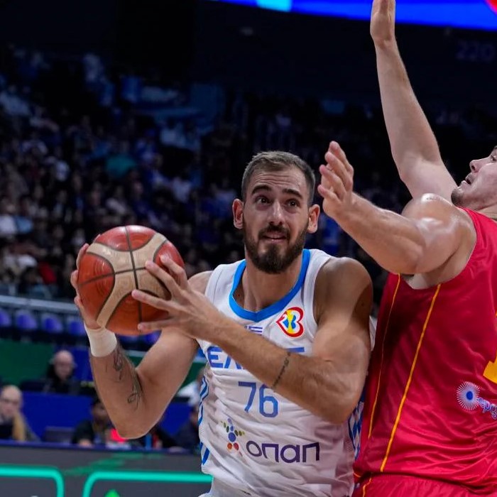 Manos Chatzidakis