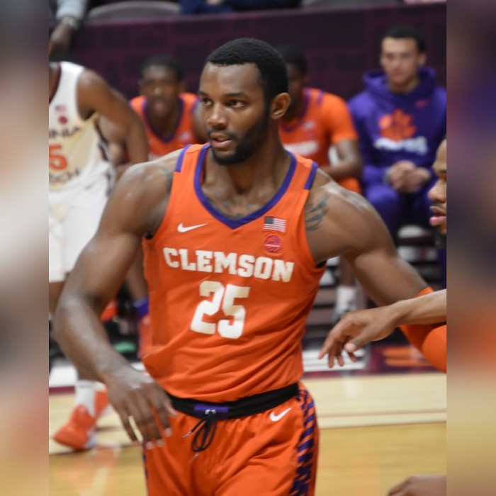 Aamir Simms