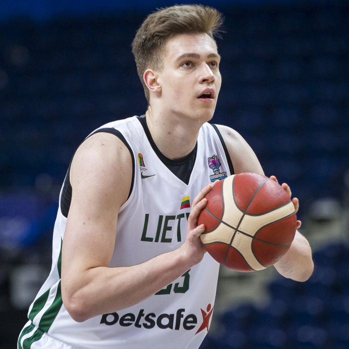 Marek Blaževič