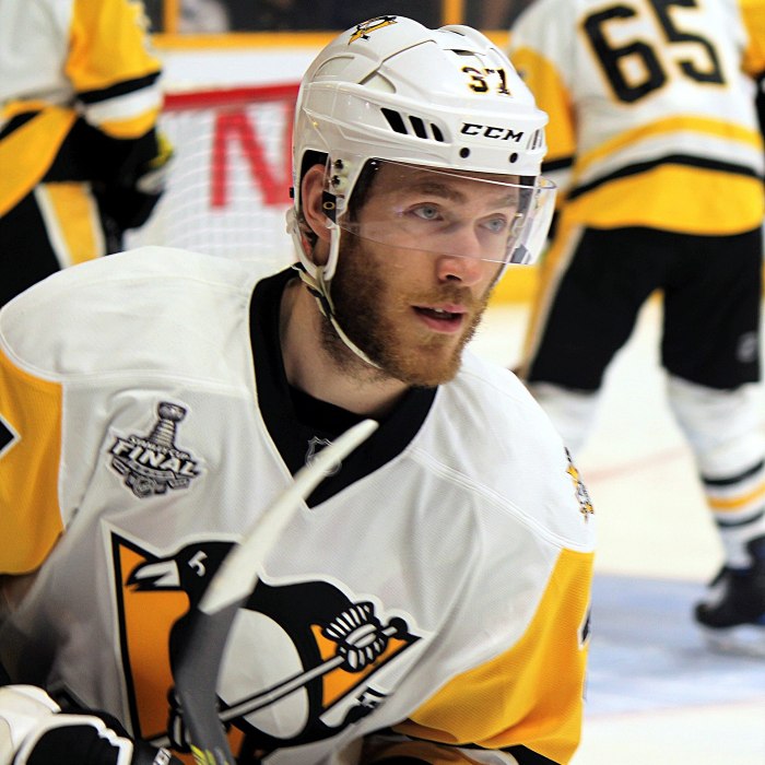 Carter Rowney