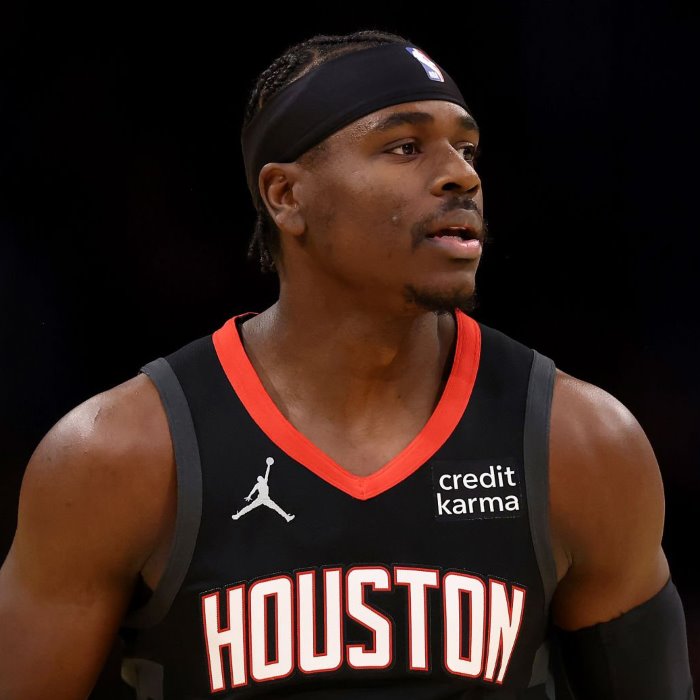 Aaron Holiday