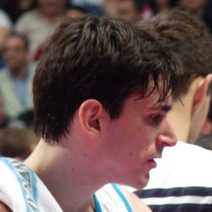 Carlos Suárez