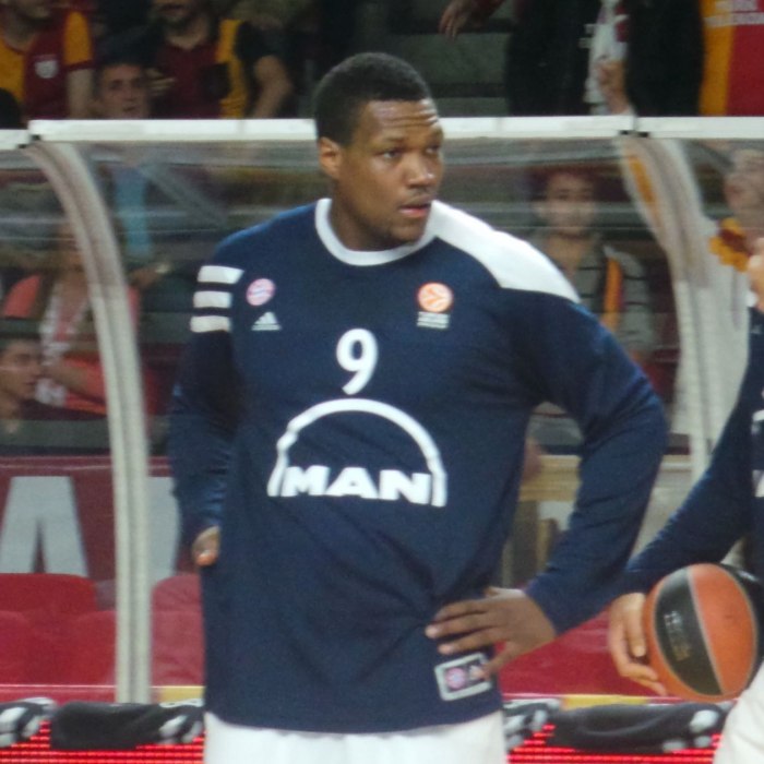Deon Thompson