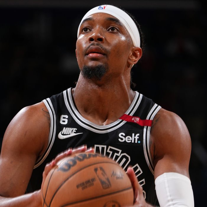 Devonte' Graham