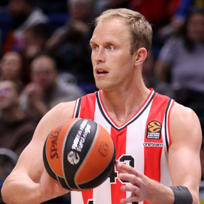 Luke Sikma
