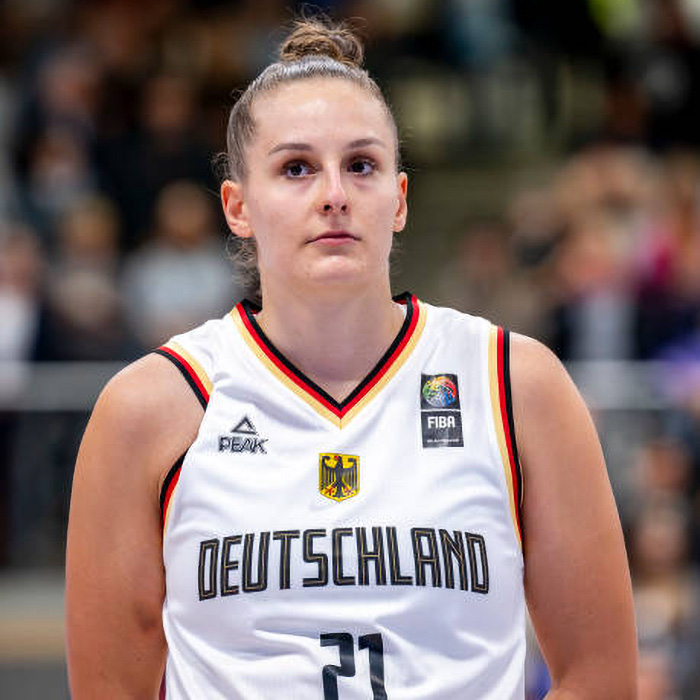 Sarah Polleros