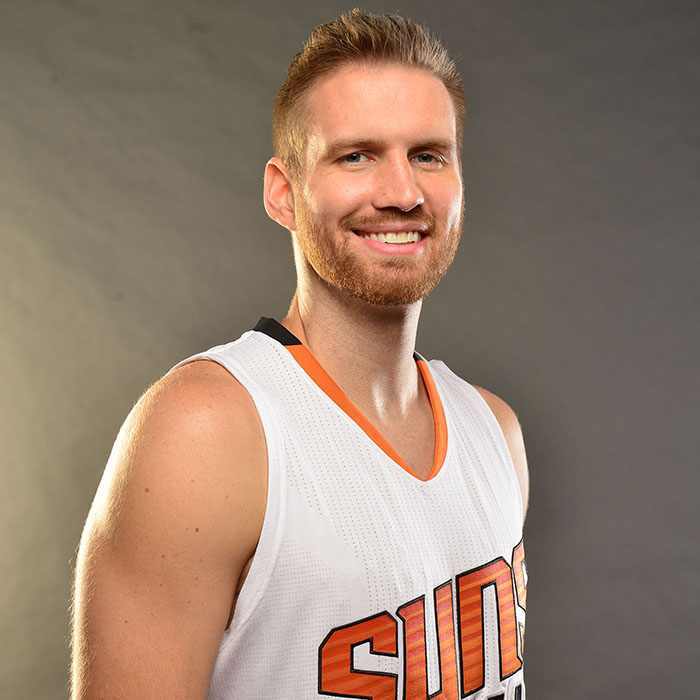 Shavlik Randolph