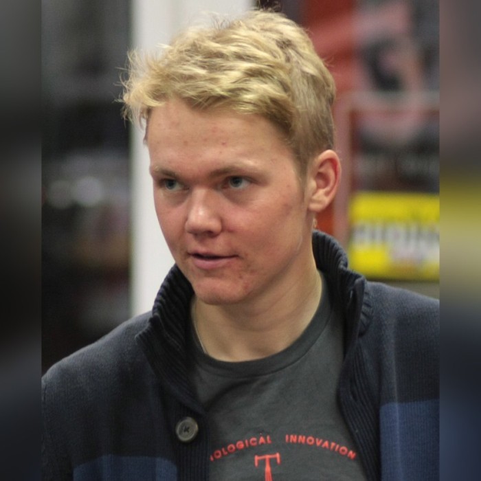 Toms Skujiņš