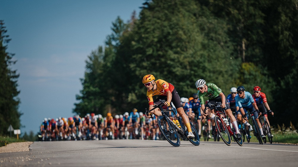 Velobrauciena dēļ sestdien ierobežos satiksmi uz ceļiem Vidzemē