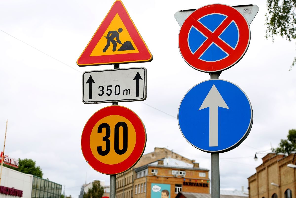 Līdz 1.decembrim Rīgā ierobežos satiksmi Uzvaras bulvārī