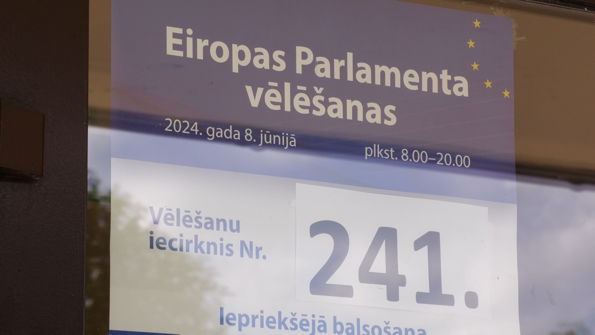 В Латвии проходят выборы в Европарламент