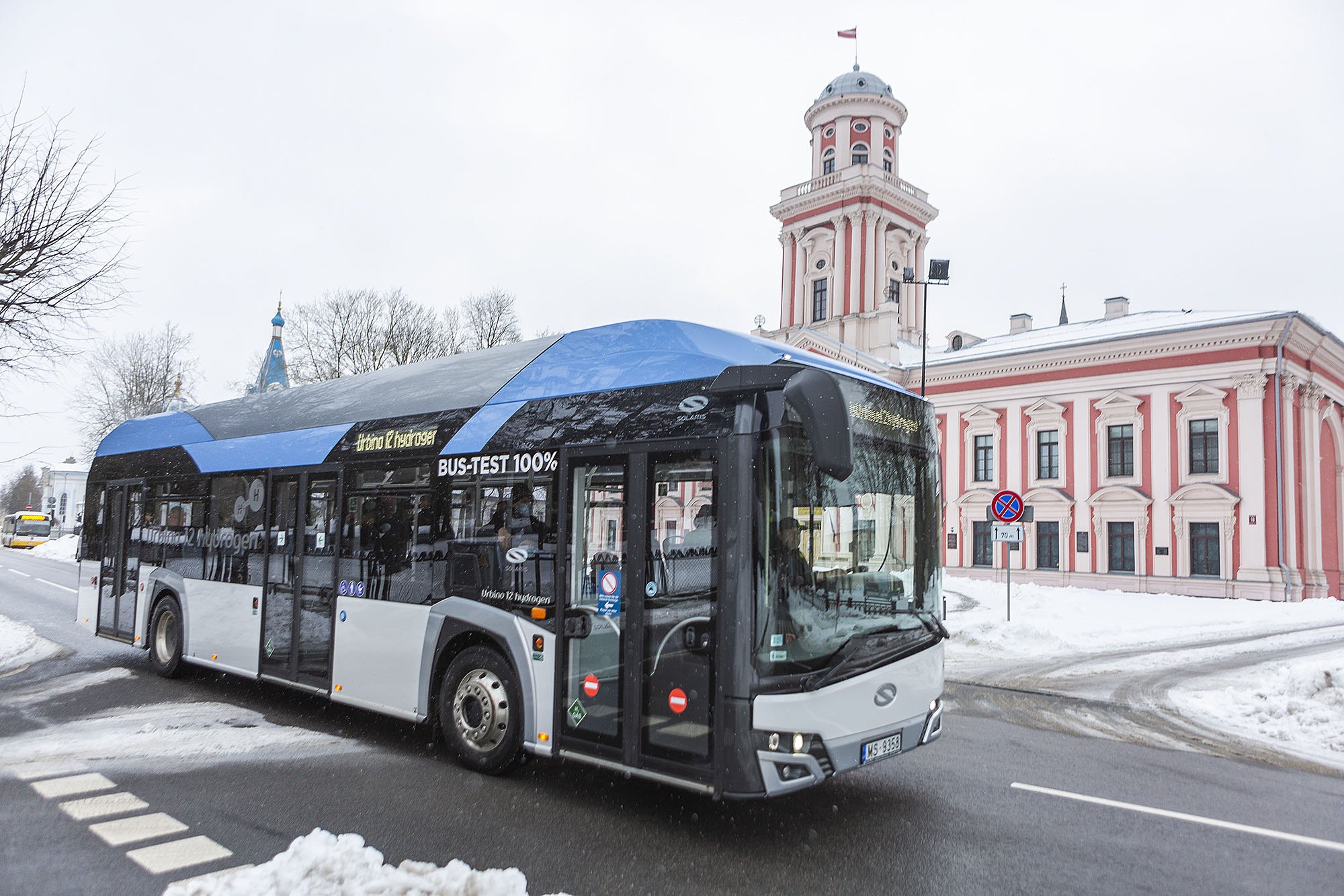 В Елгаве на тестовый маршрут выйдет водородный автобус