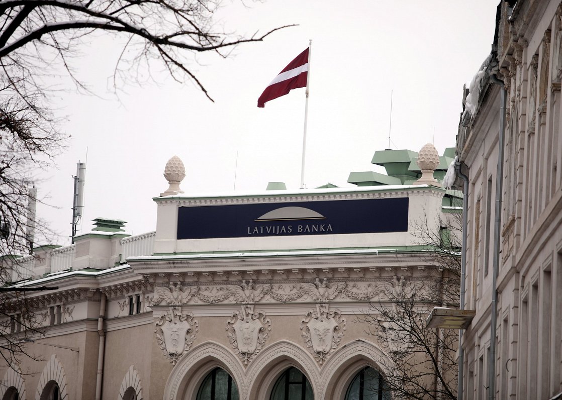 Конкретных кандидатов на пост президента Банка Латвии еще нет