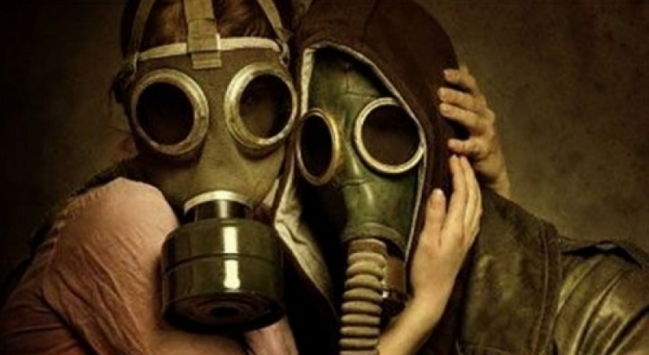 Резкая вонь в Даугавгриве и Болдерае. Аж глаза щиплет. Найти источник не могут