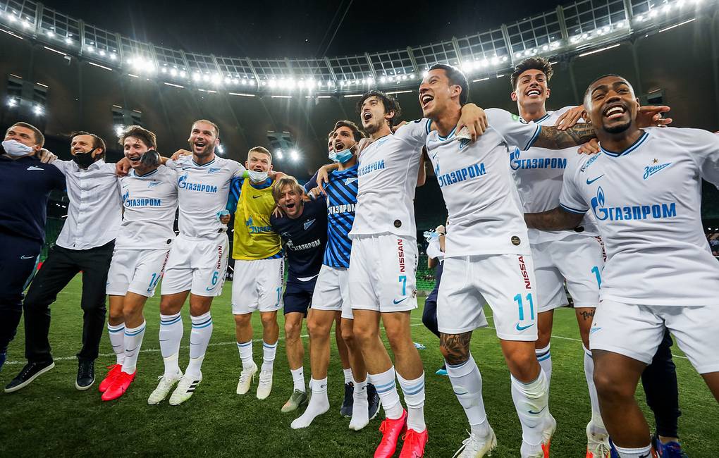 «Зенит» выиграл «Краснодар» – 4:2. Тем самым завоевав наибыстрейшое первенство в РПЛ