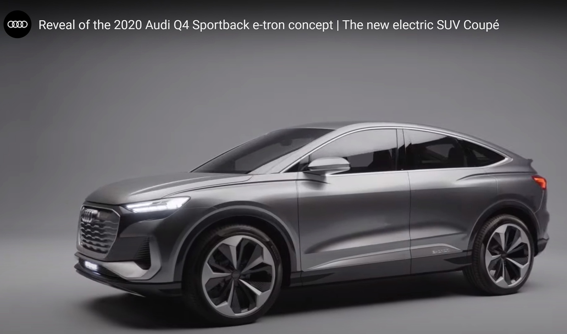 Audi представила электрический кроссовер Q4 Sportback e-tron