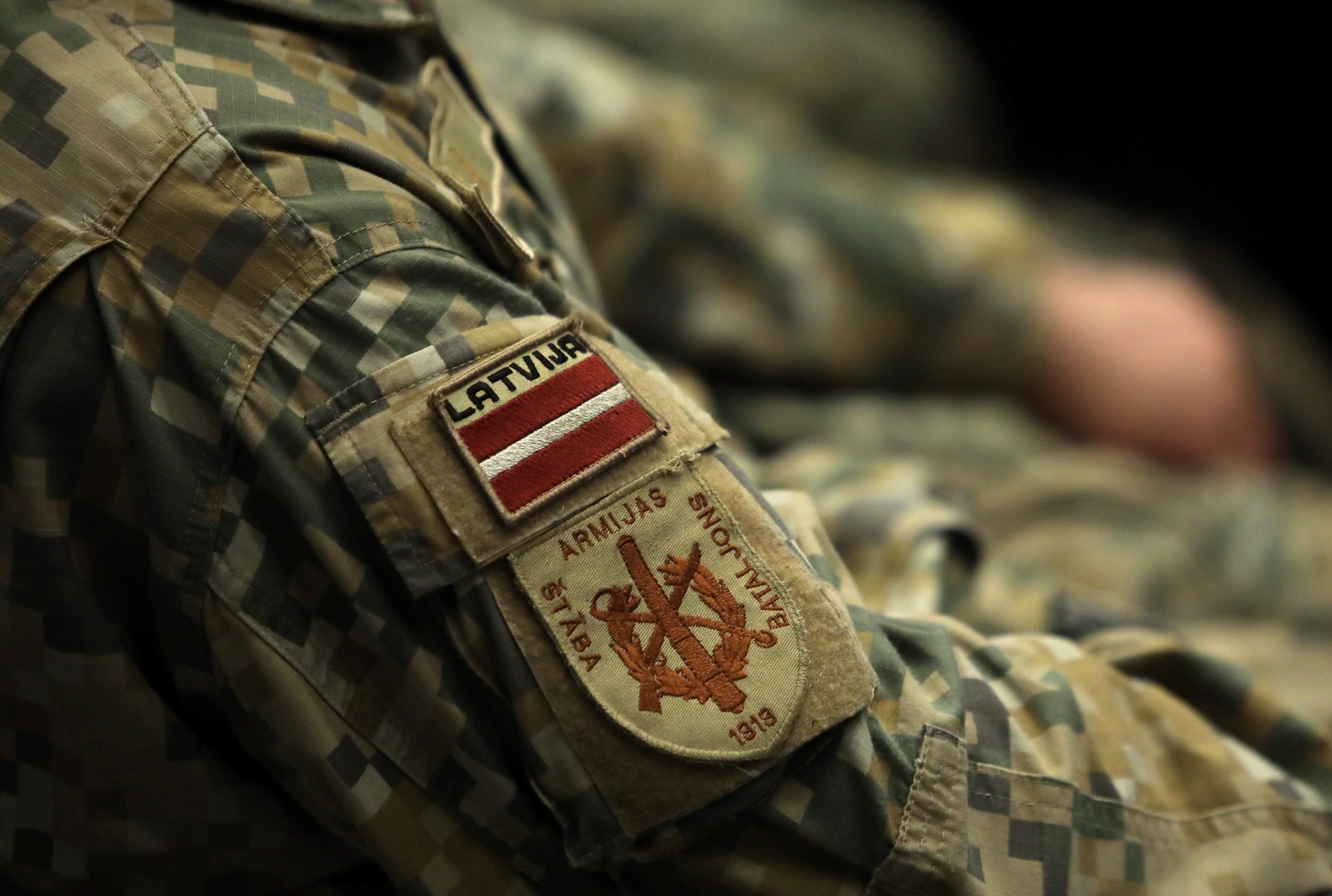 Латвийской армии сегодня 101 год. Дату отметят акций "Поздравь солдата!"
