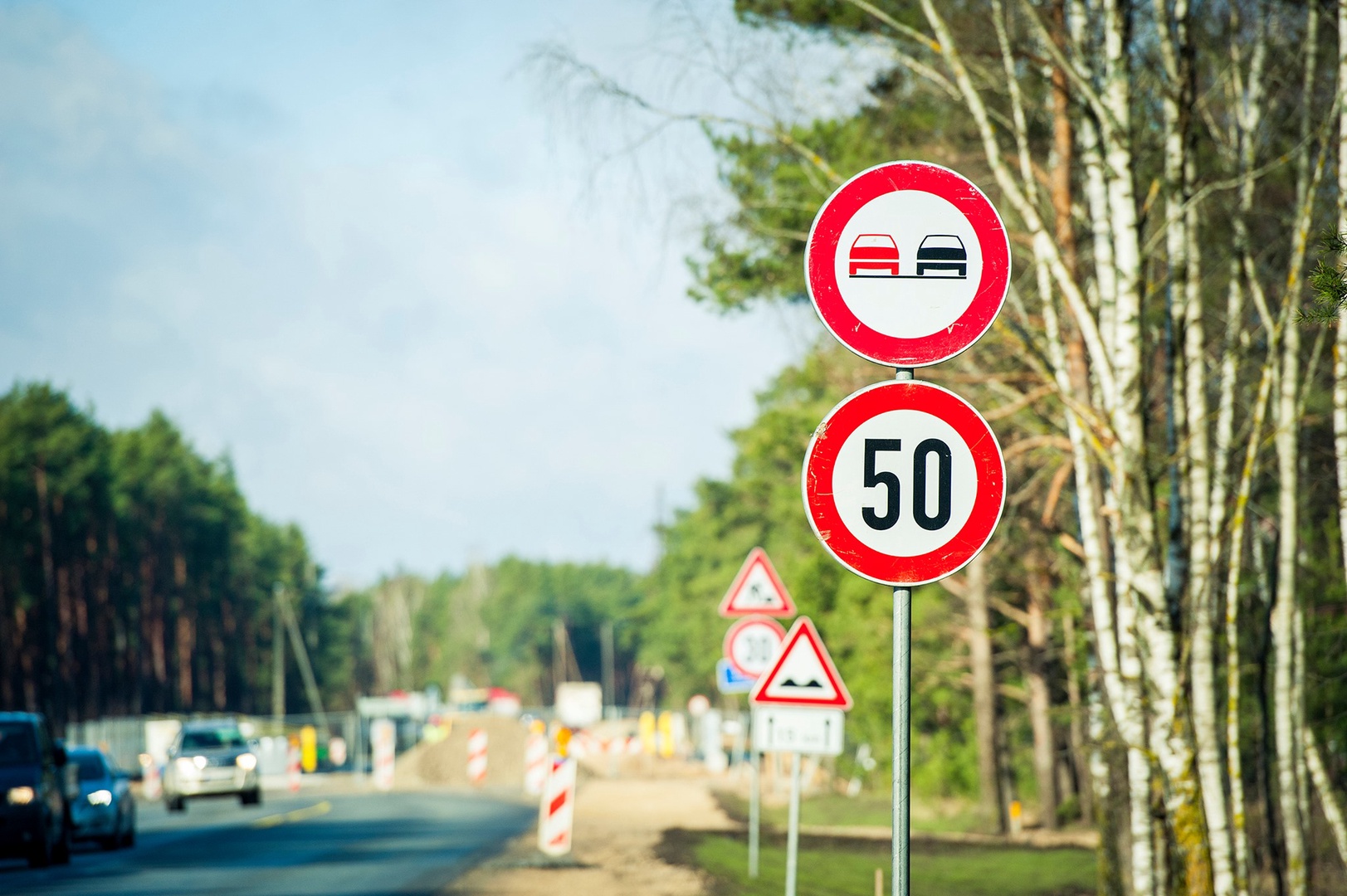 На Рижской окружной на мосту через Маза Югла начались ремонтные работы