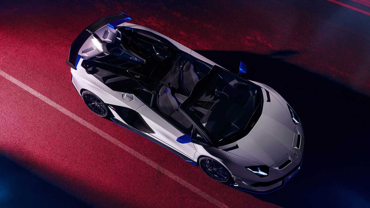 Эксклюзивный Lamborghini Aventador просто завораживает