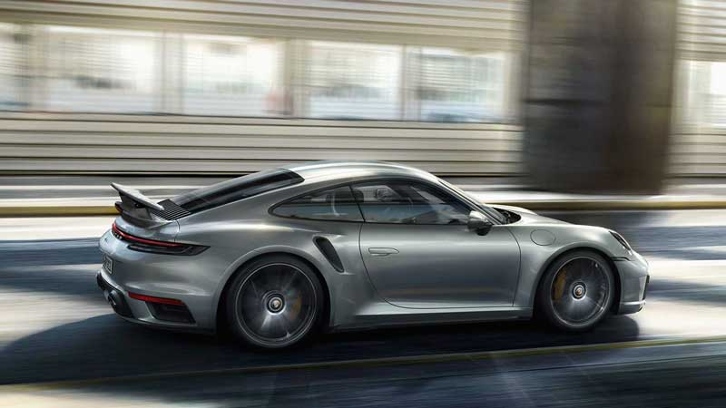 Новый Porsche 911 Turbo с невероятным разгоном менее 3 секунд до «сотни»