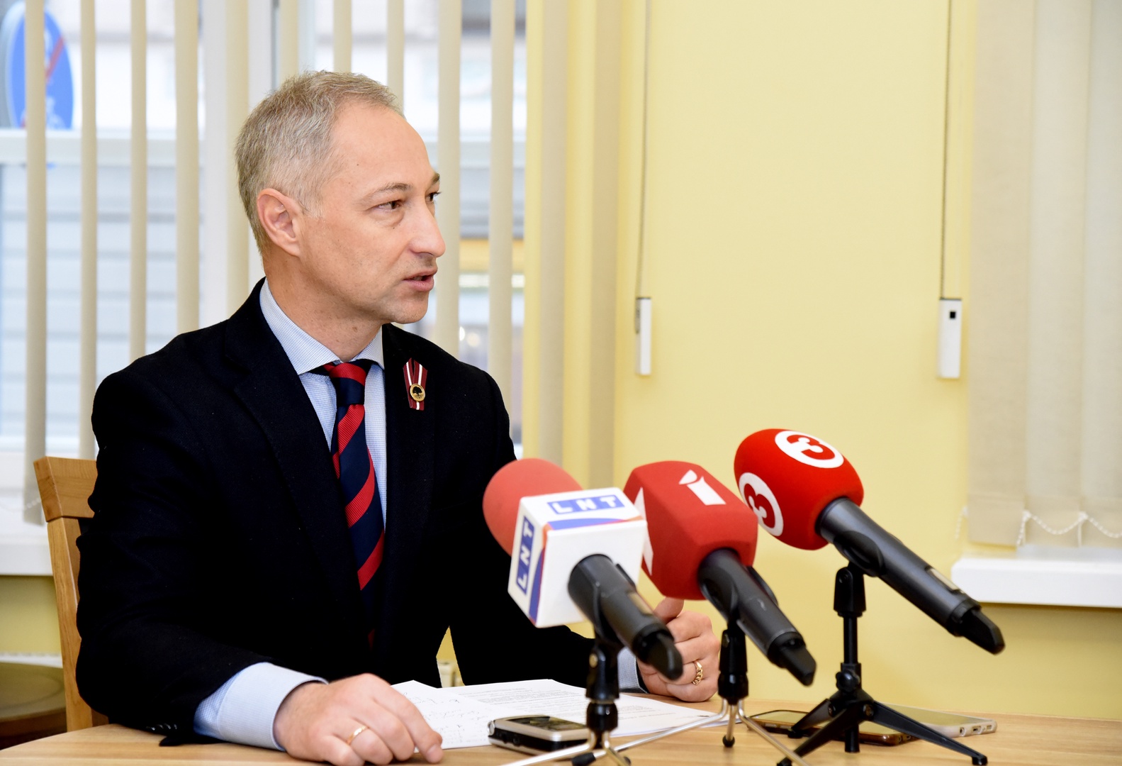 Министр Борданс готов бороться за отмену налога на единственное жилье ценой до 100 тысяч евро Министр Борданс готов бороться за отмену налога на единственное жилье ценой до 100 тысяч евро