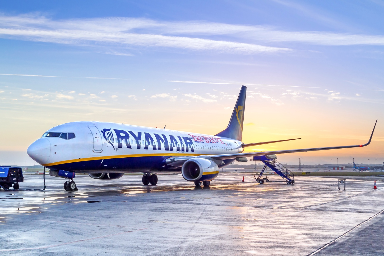 Ryanair закрывает базы в Германии Ryanair закрывает базы в Германии