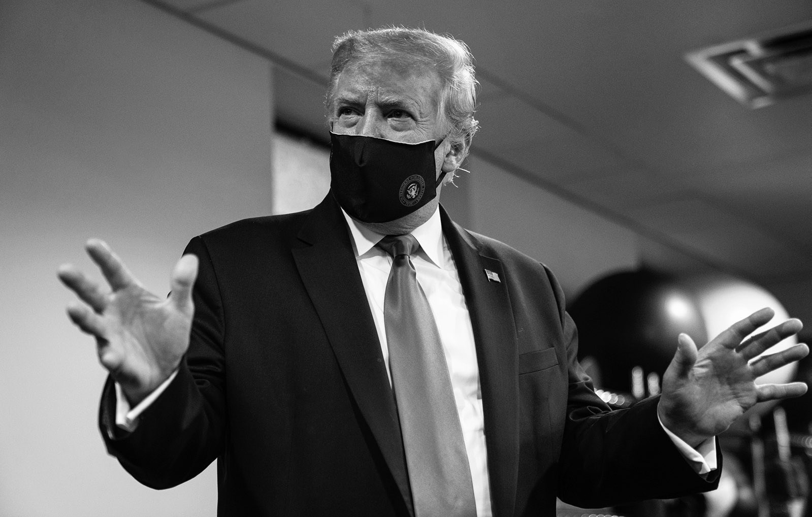 Covid-19: Трамп призывает отложить выборы из-за коронавируса