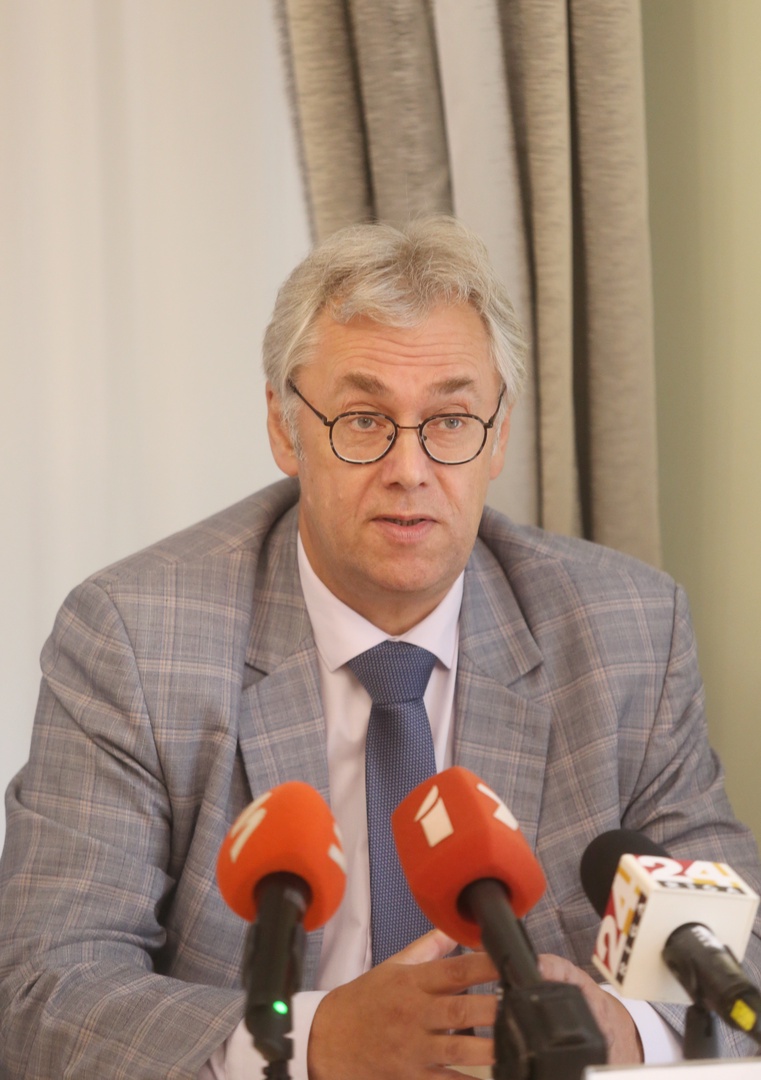 Epidemiologs: Augsta riska teritoriju sarakstam varētu pievienoties Īrija, Dānija un Grieķija