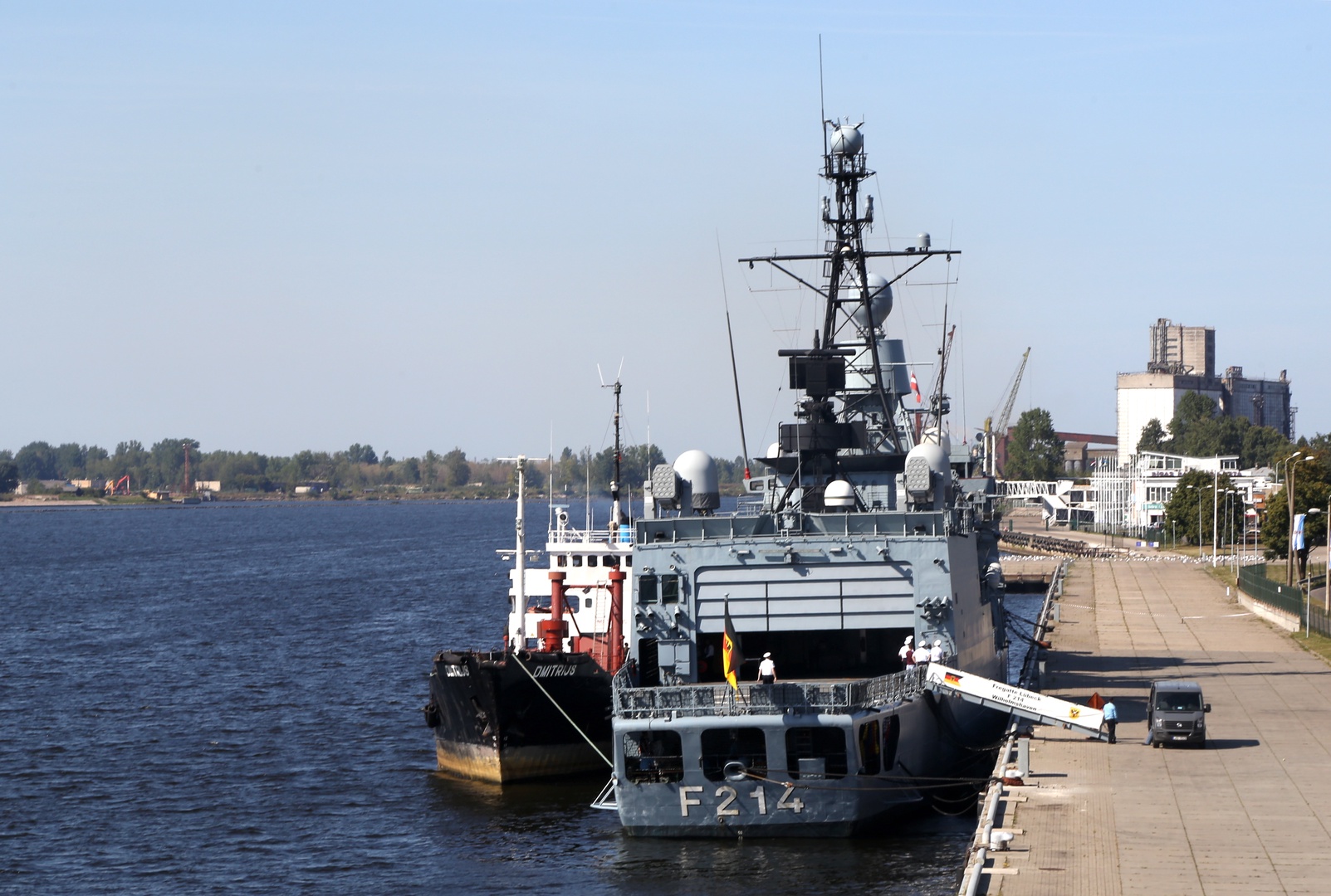 Latvijā ieradīsies NATO pirmās pastāvīgā Jūras spēku grupas kuģi