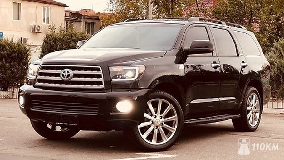 Цена «ночной» версии Toyota Sequoia Цена «ночной» версии Toyota Sequoia