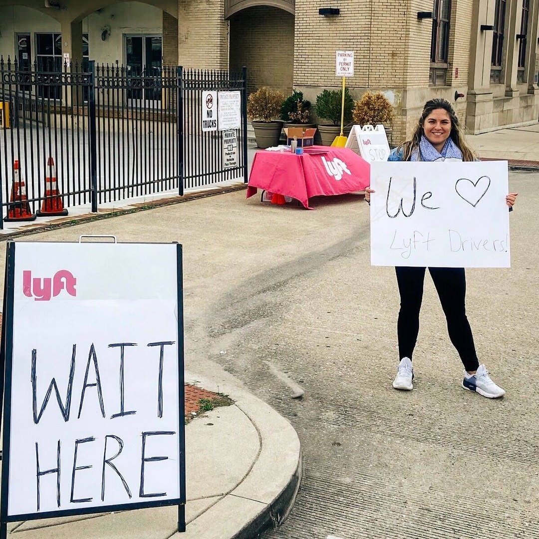 Lyft и Uber получили отсрочку по делу о правах на работу в Калифорнии