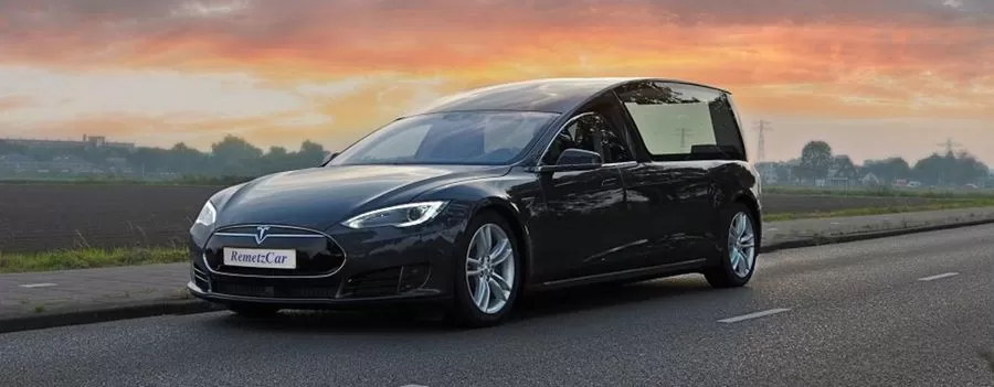 Катафалк на базе Tesla Model S