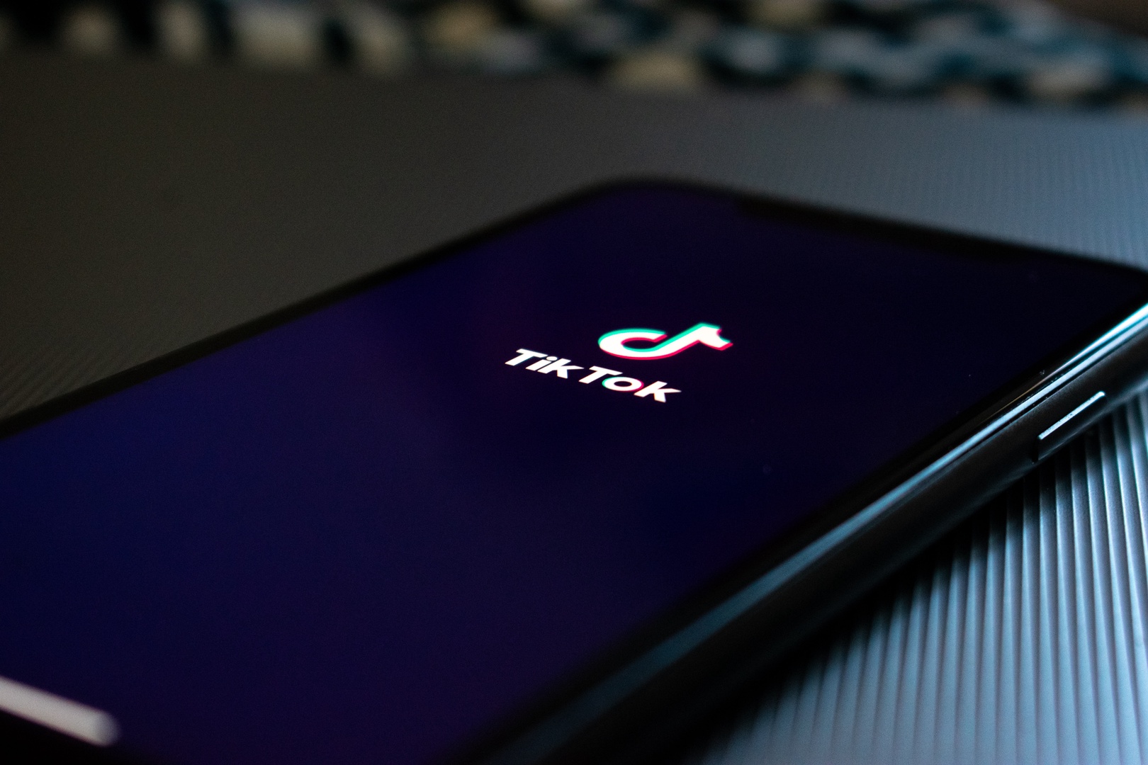 "Wal-Mart" apvienojas ar "Microsoft" centienos iegādāties "TikTok"