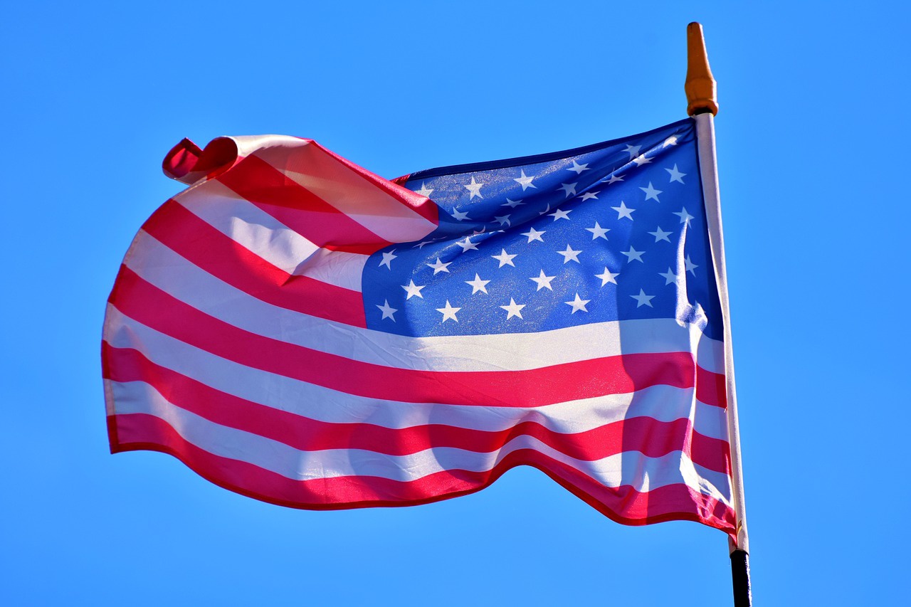 Оценка США жителями Латвии в этом году упала до самого низкого уровня Оценка США жителями Латвии в этом году упала до самого низкого уровня