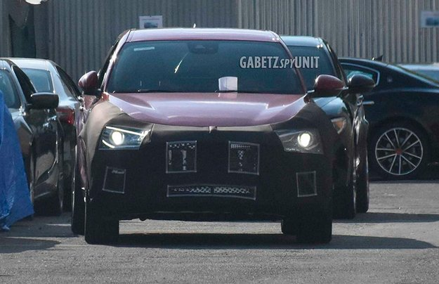 Maserati тестирует новый кроссовер