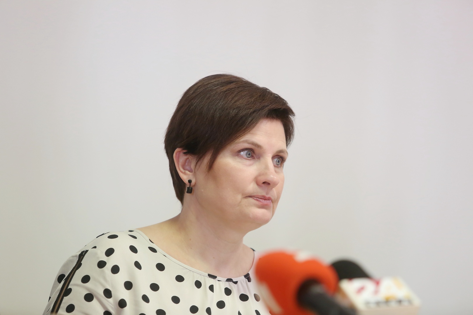 VM varētu piedāvāt ar Covid-19 saistīto pašizolācijas laiku samazināt līdz 10 dienām