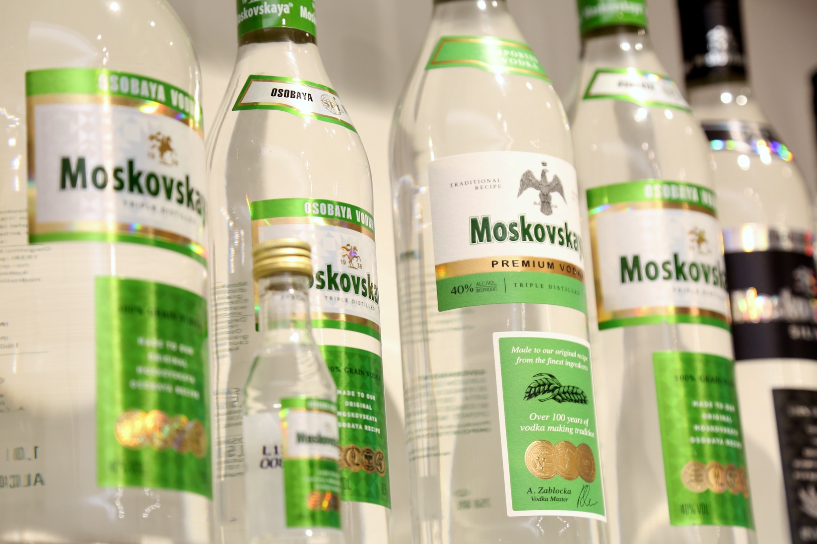 Smiltenes novadā naudas iegūšanai alkoholam no garāžas nozog desmit kastes brūkleņu un gaileņu Smiltenes novadā naudas iegūšanai alkoholam no garāžas nozog desmit kastes brūkleņu un gaileņu