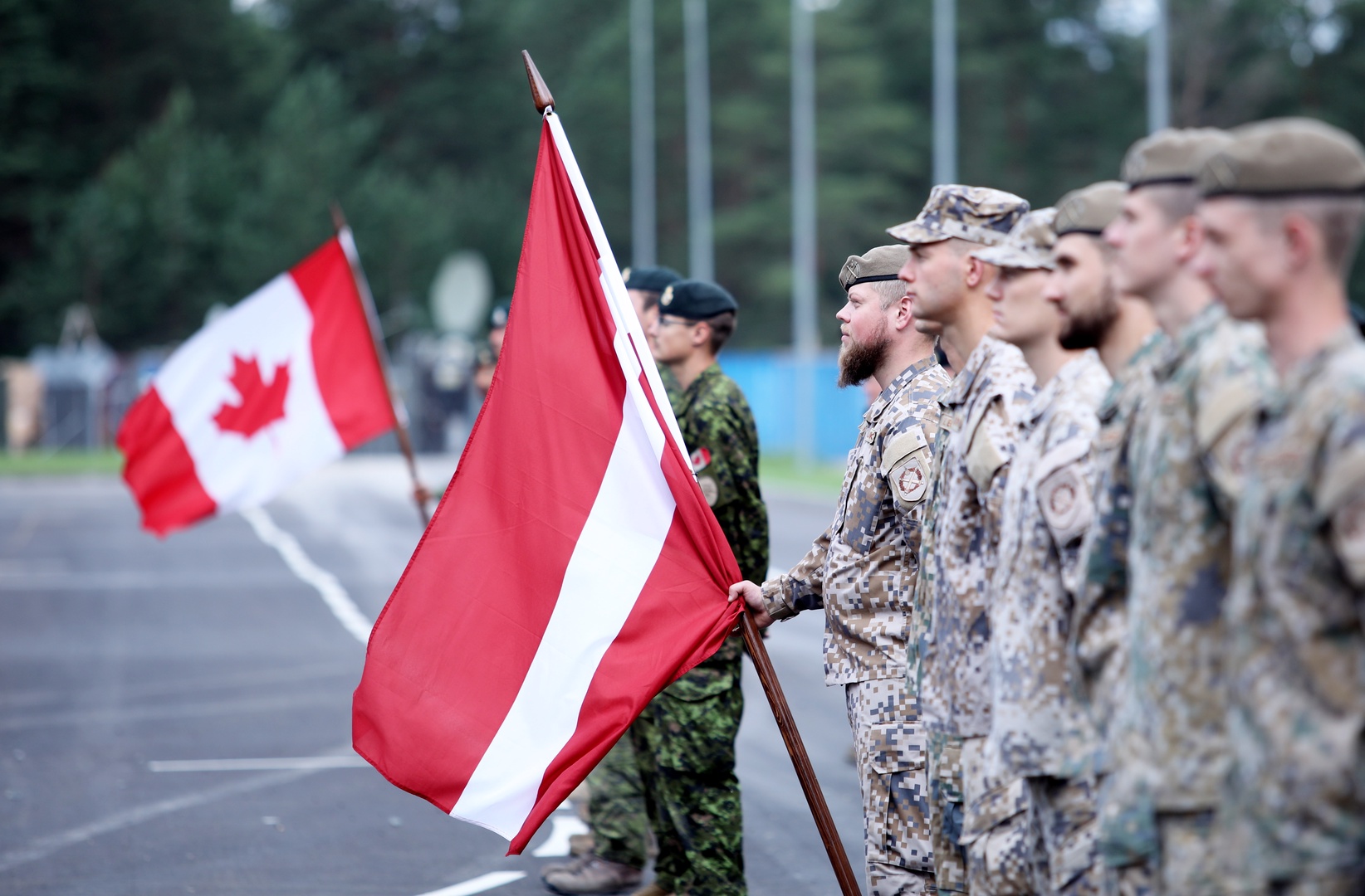 Valdība atbalsta Latvijas piedalīšanos NATO misijā Irākā
