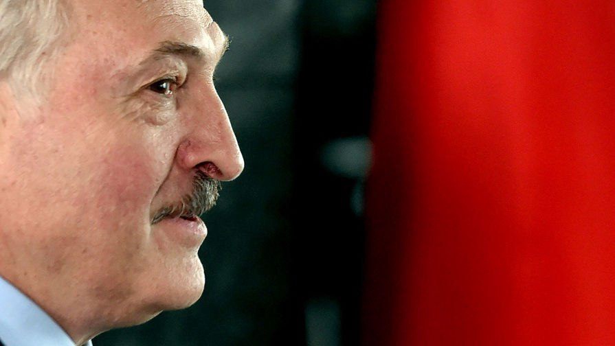 Лукашенко отказался уходить «просто так»