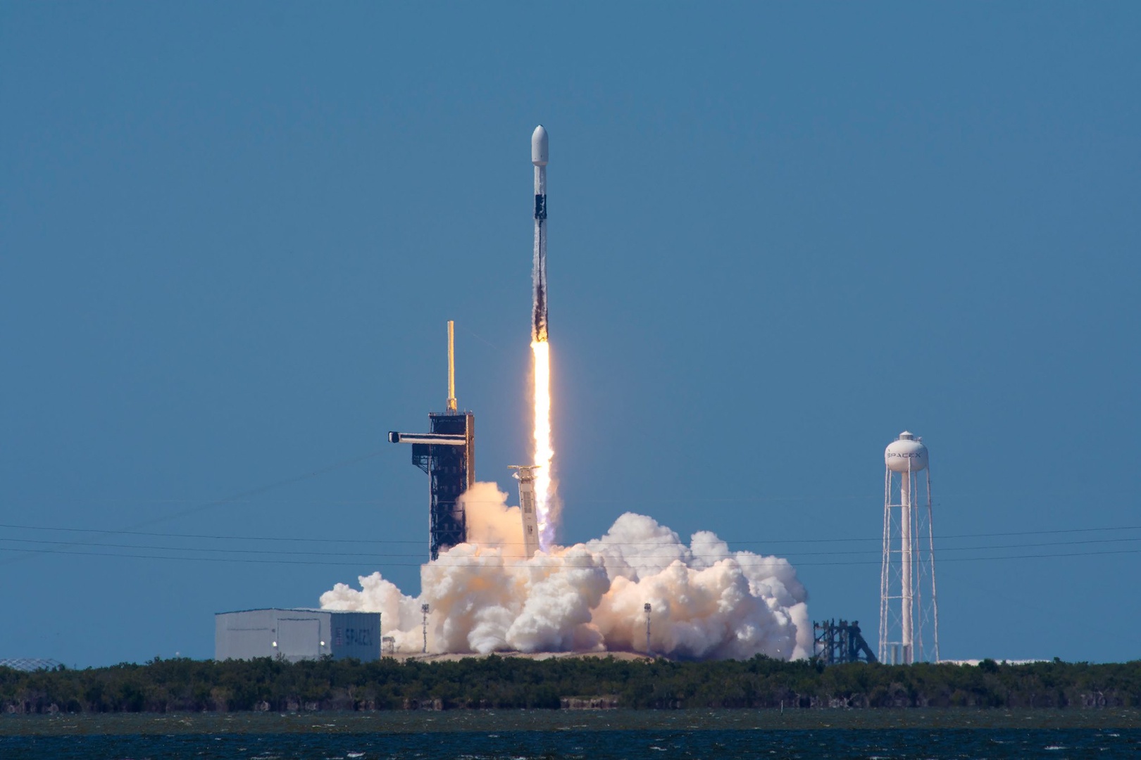 SpaceX 3 сентября запустит новую группу интернет-спутников Starlink