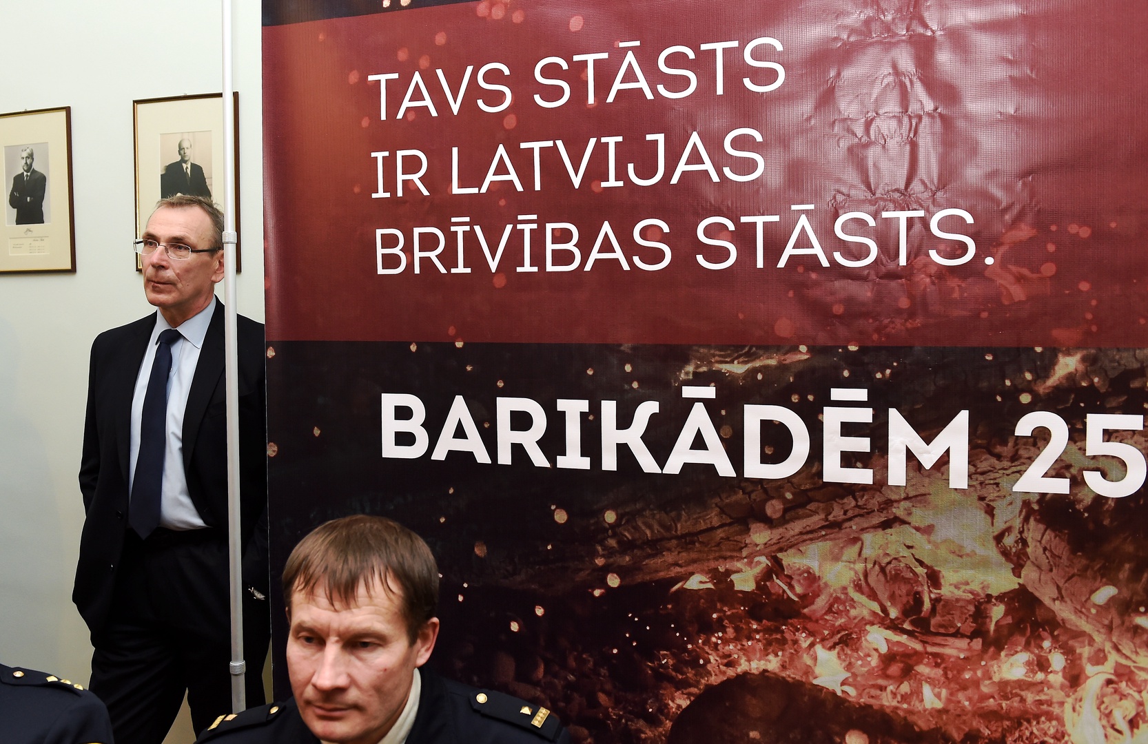 Saeima aicina jauniešus piedalīties barikāžu 30.gadadienai veltītā fotokonkursā