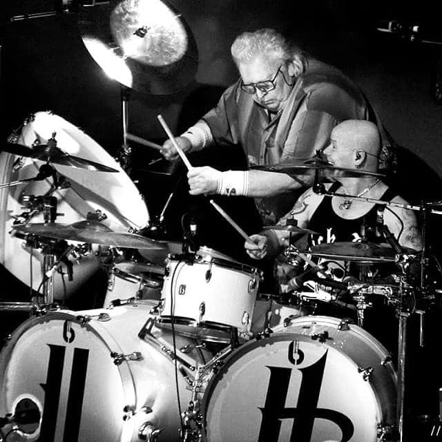 Умер 73-летний барабанщик Оззи Осборна и Uriah Heep