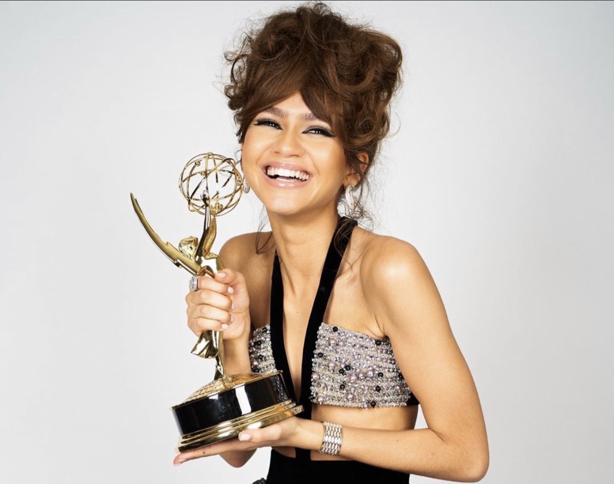 Emmy Awards 2020: "Шитс Крик" и "Хранители" стали главными победителями