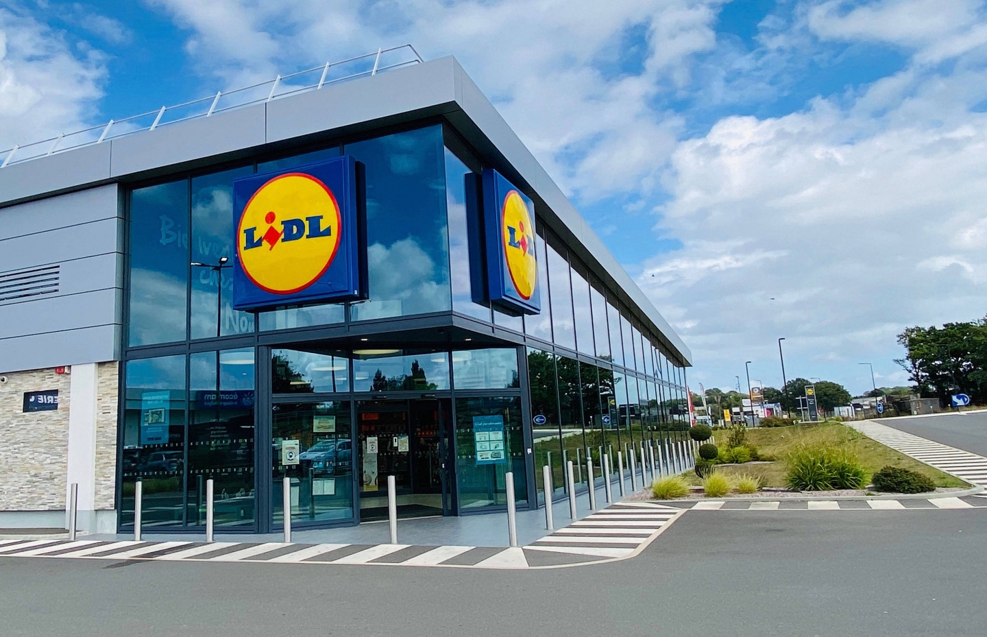 Lidl Latvija ищет более 1000 работников Lidl Latvija ищет более 1000 работников