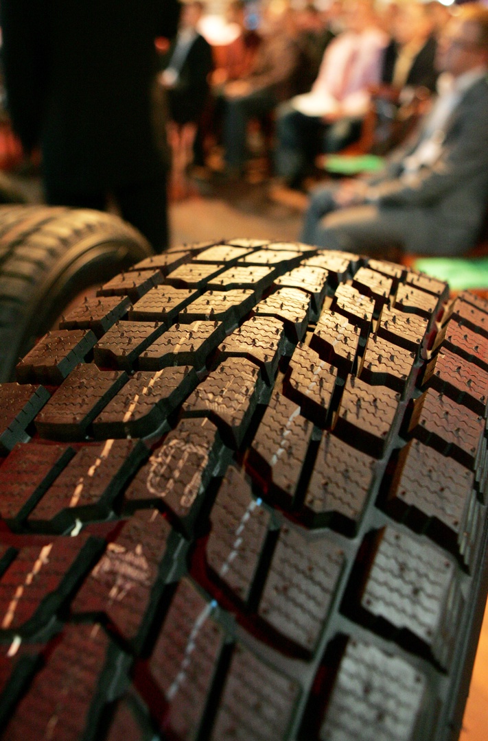 "Bridgestone" slēgs riepu ražotni Francijā