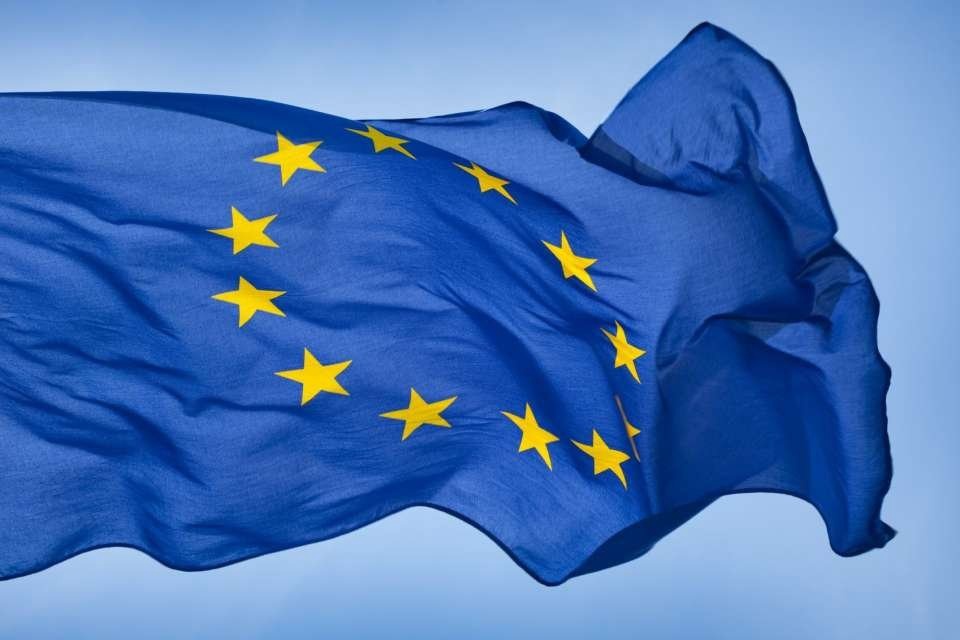 ЕС оставил 10 стран в списке для открытия границ